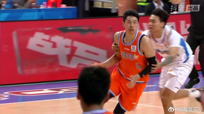 福建队惊天逆转北京队 皮特森单骑救主轰38分