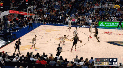 米切尔末节爆发率队逆转 骑士客场111-106掀翻鹈鹕