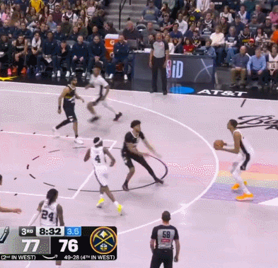 约基奇40+13助文班亚马34+18篮板掘金加时险胜马刺